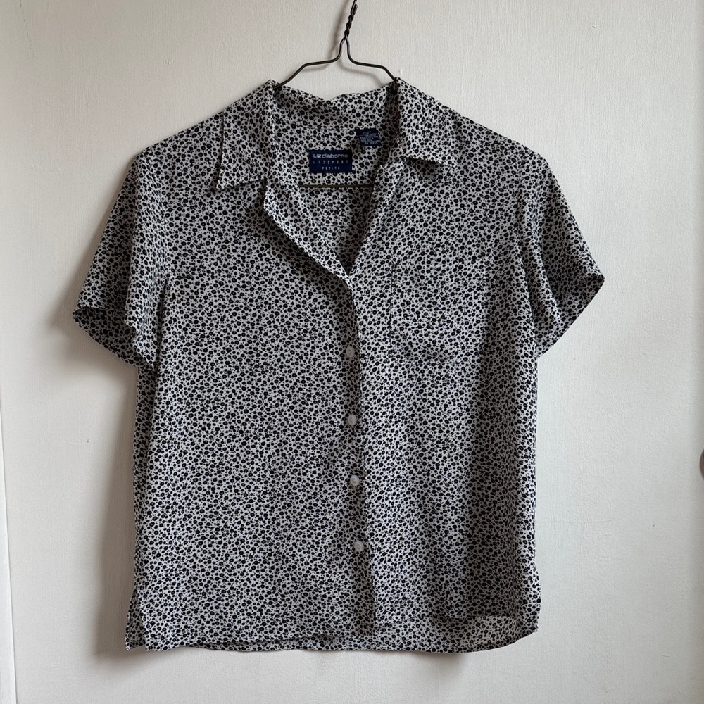Liz Claiborne Black and White Button Down Shirt
